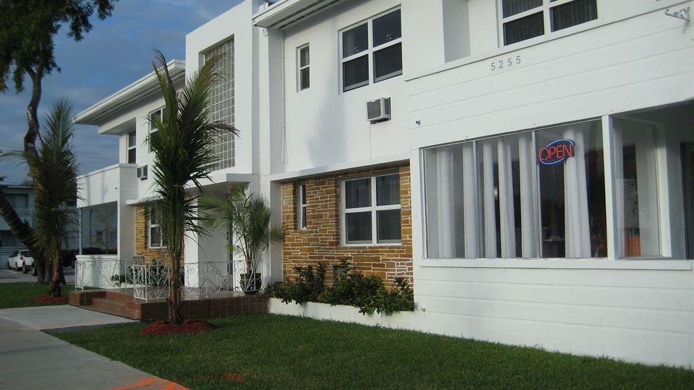 Travelodge By Wyndham Miami Biscayne Bay Exteriör bild